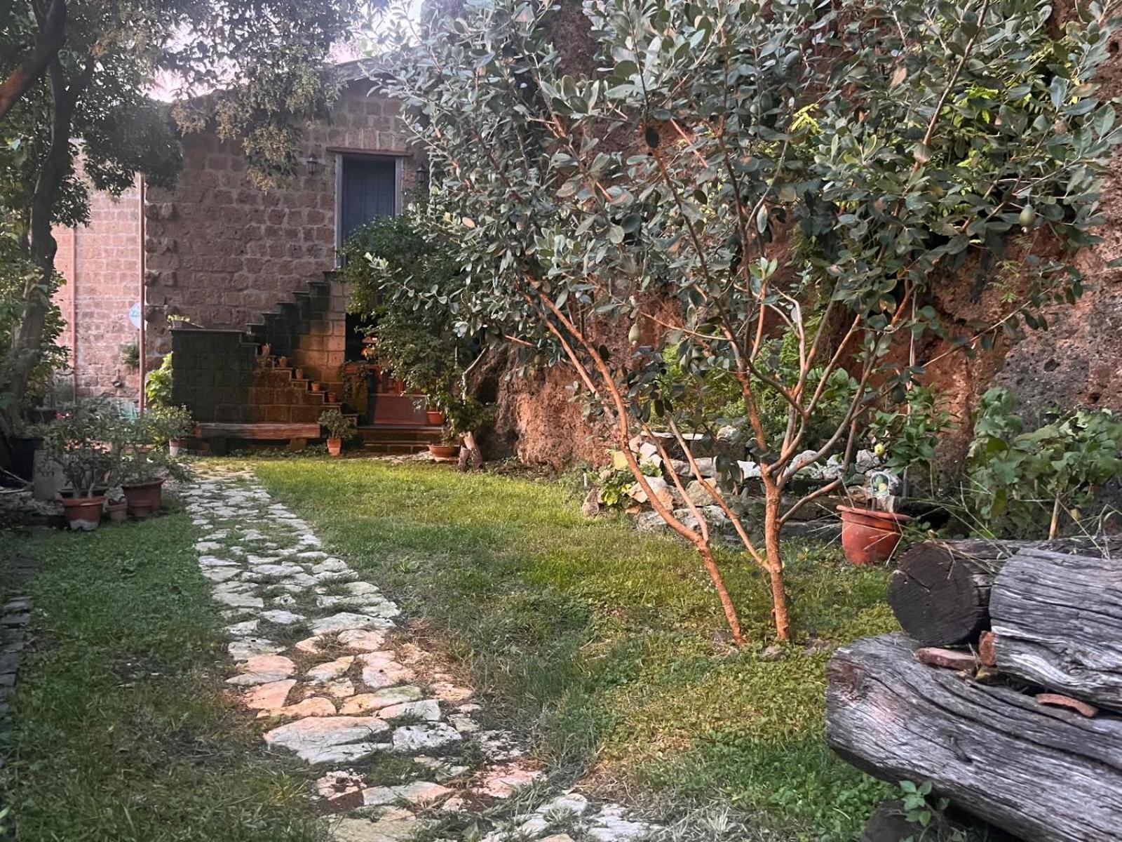 B&B Etruscan Garden ซูตรี ภายนอก รูปภาพ